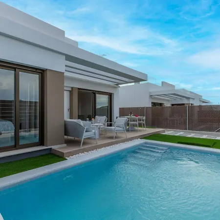 Casa Henri * Dehesa de Campoamor (Orihuela Costa)